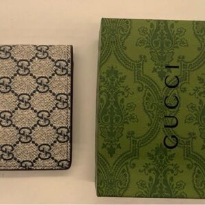 Gucci Black and Cream Patterned Wallet